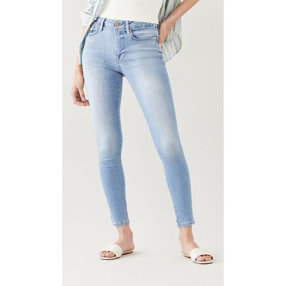 FRAME Le One Skinny Light Wash Jeans Size 2 NEW New with tags - Picture 1 of 3